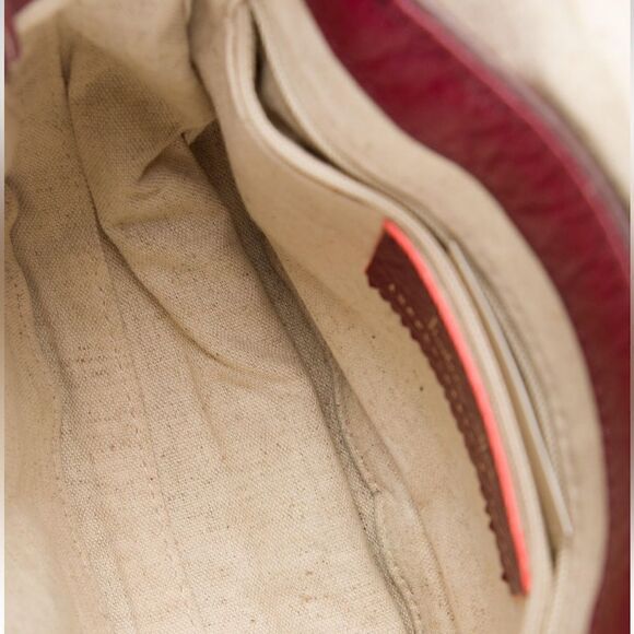 India Hicks Cartridge Bag - Merlot - Picture 9 of 10